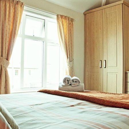 Отель Haven Crest Уитби Экстерьер фото